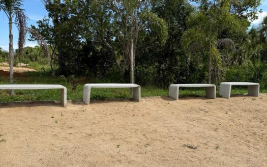 Lote no Condomínio Fazenda Das Flores