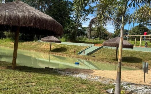 Lote no Condomínio Fazenda Das Flores